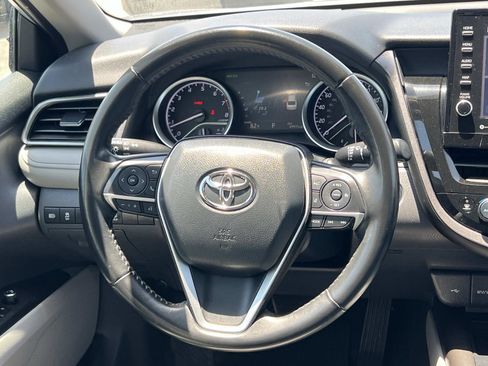 Used 2023 Toyota Camry XLE FWD image 8