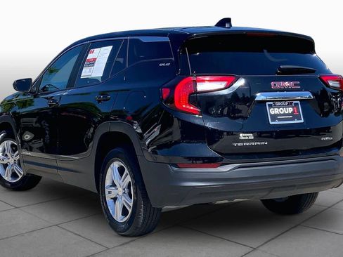 Used 2024 GMC Terrain SLE AWD/4WD image 12