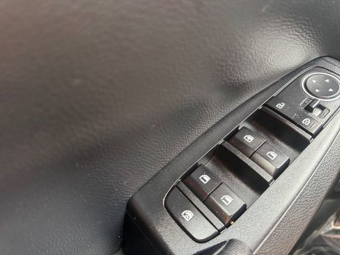 Certified 2022 Kia Seltos Nightfall Edition image 28