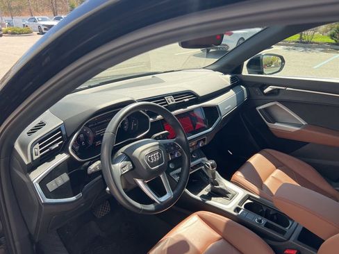 Used 2020 Audi Q3 2.0T Prestige w/ Prestige Package image 55