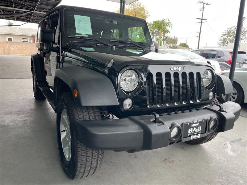 Used 2017 Jeep Wrangler Unlimited Sport w/ Quick Order Package 24S AWD/4WD image 9