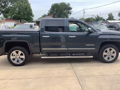 Used 2018 GMC Sierra 1500 SLT AWD/4WD image 8