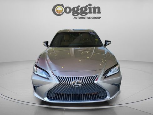 Used 2020 Lexus ES 350 w/ Premium Package FWD image 6