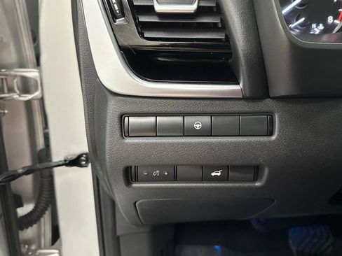 Certified 2022 Nissan Rogue SL w/ SL Premium Package AWD/4WD image 29