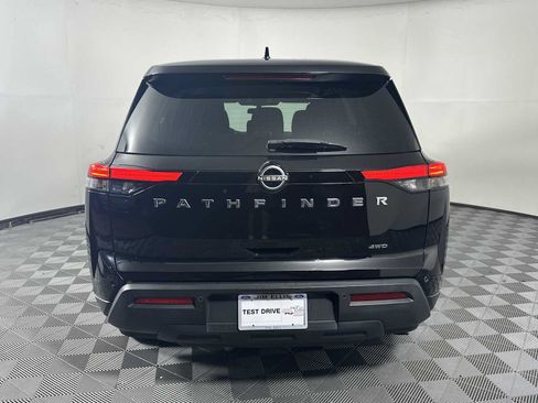 Used 2022 Nissan Pathfinder S AWD/4WD image 6
