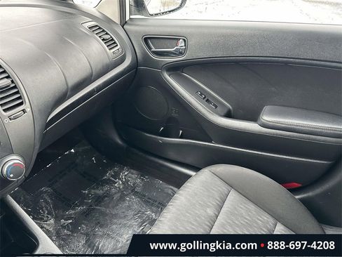 Used 2016 Kia Forte LX image 30