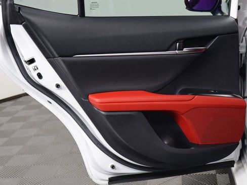 Used 2019 Toyota Camry XSE w/ Driver Assist Package image 13