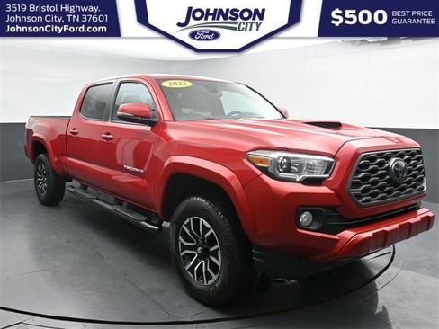 Used 2022 Toyota Tacoma TRD Sport image 1