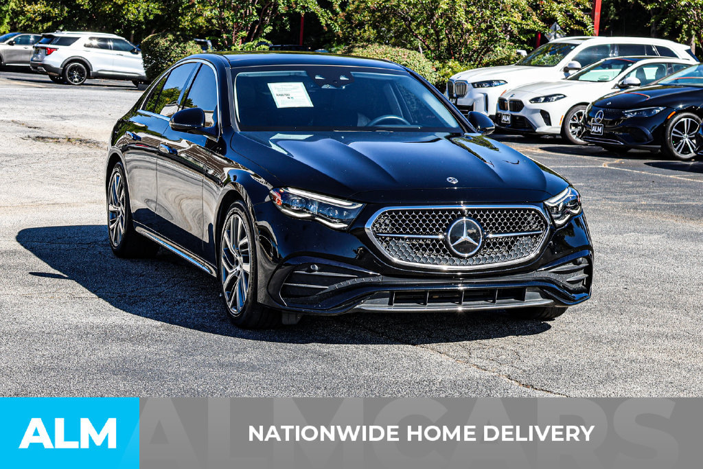 Used 2024 Mercedes-Benz E 350 4MATIC Sedan w/ Driver Assistance Package image 4
