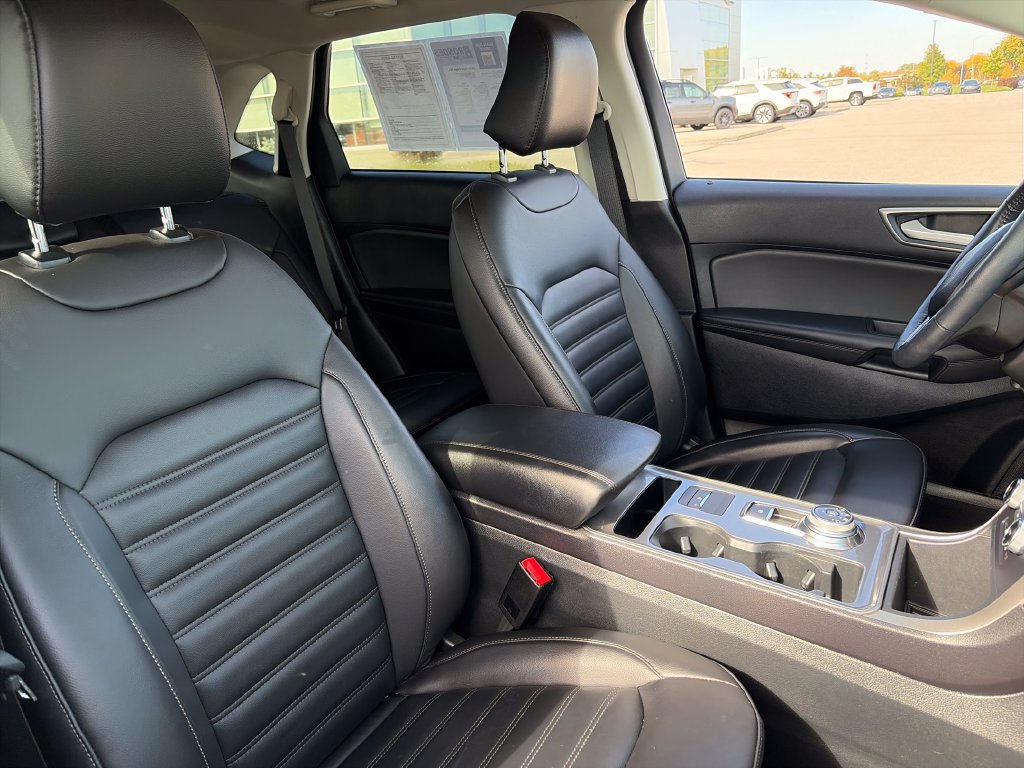 Used 2024 Ford Edge SEL w/ Convenience Package AWD/4WD image 12