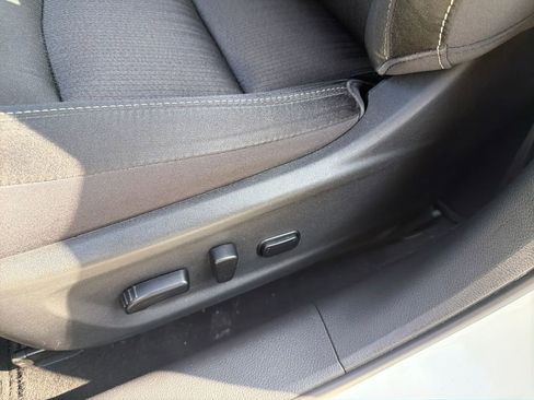 Used 2019 Nissan Altima 2.5 SV image 16