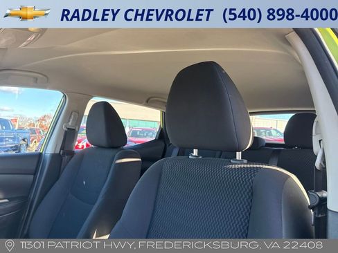 Used 2017 Nissan Rogue Sport S w/ S Appearance Package image 12