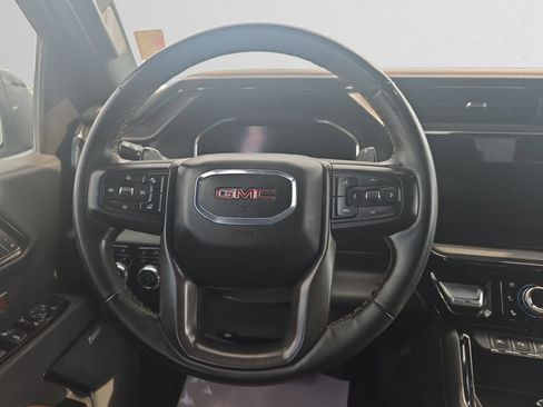 Used 2025 GMC Sierra 1500 AT4 AWD/4WD image 13