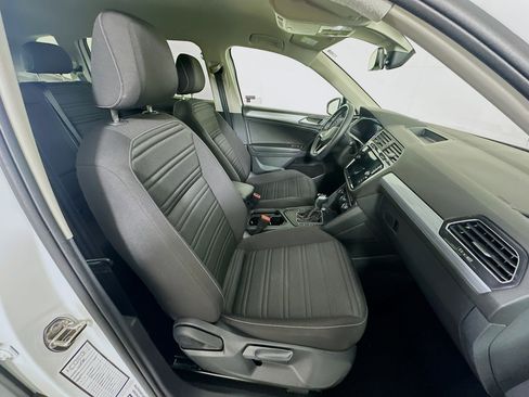 Used 2024 Volkswagen Tiguan S image 30