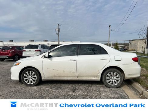 Used 2013 Toyota Corolla LE image 5