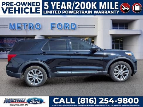 Used 2023 Ford Explorer XLT w/ Equipment Group 202A image 2