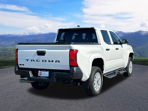 Used 2024 Toyota Tacoma SR w/ SR Upgrade Package AWD/4WD image 5