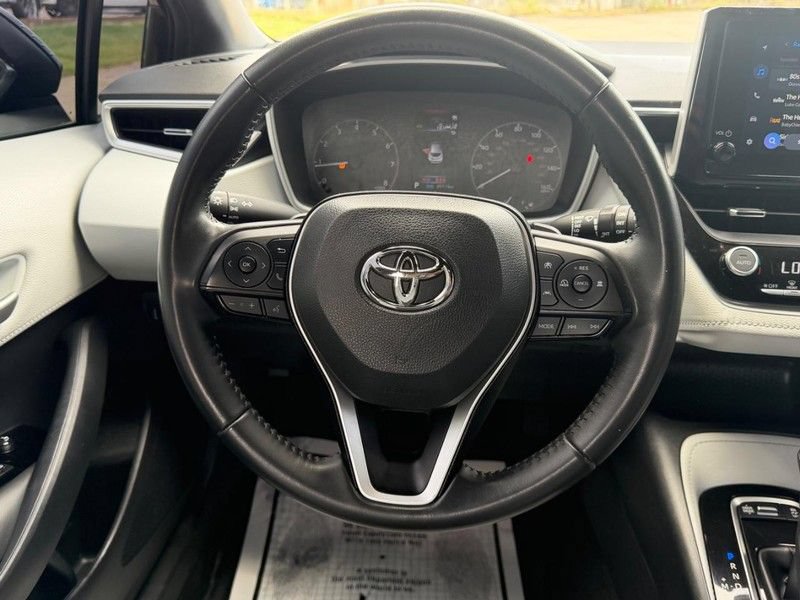 Used 2024 Toyota Corolla SE FWD image 9