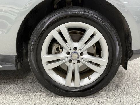 Used 2014 Mercedes-Benz ML 350 ML 350 4MATIC Sport Utility 4D w/ Premium 1 Package image 44