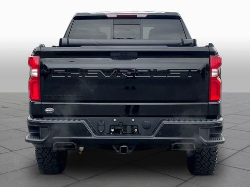 Used 2021 Chevrolet Silverado 1500 LT Trail Boss w/ Convenience Package II AWD/4WD image 5