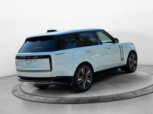 New 2026 Land Rover Range Rover SE AWD/4WD image 7