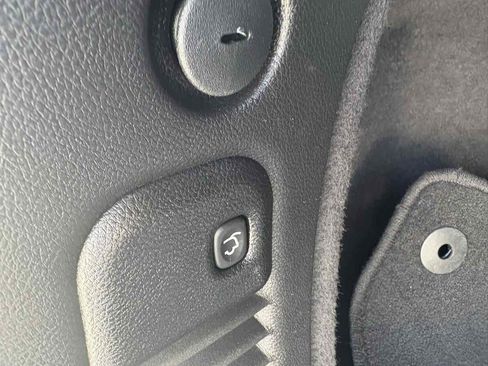 Used 2024 Dodge Durango GT image 22