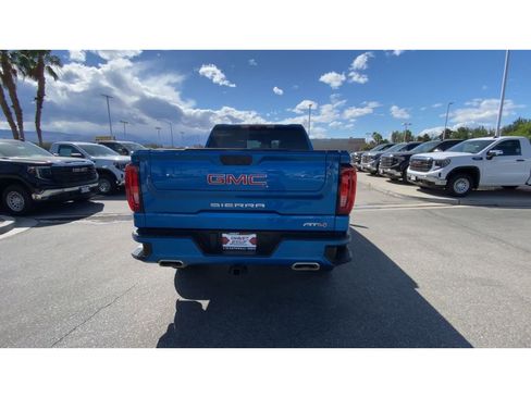 Used 2023 GMC Sierra 1500 AT4 w/ AT4 Premium Package AWD/4WD image 7