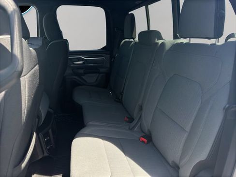 Used 2022 RAM 1500 Big Horn AWD/4WD image 15