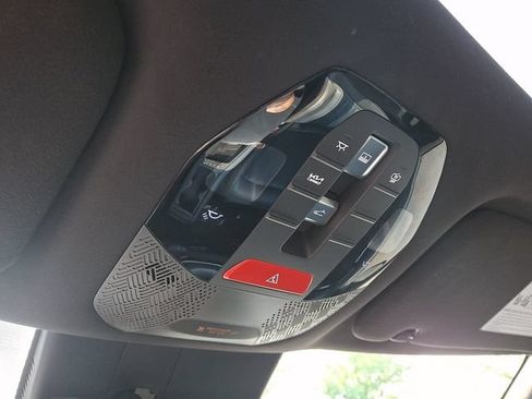 Used 2024 Kia EV9 GT-Line AWD/4WD image 30