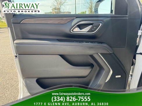 Used 2022 Chevrolet Tahoe Z71 w/ Luxury Package image 30