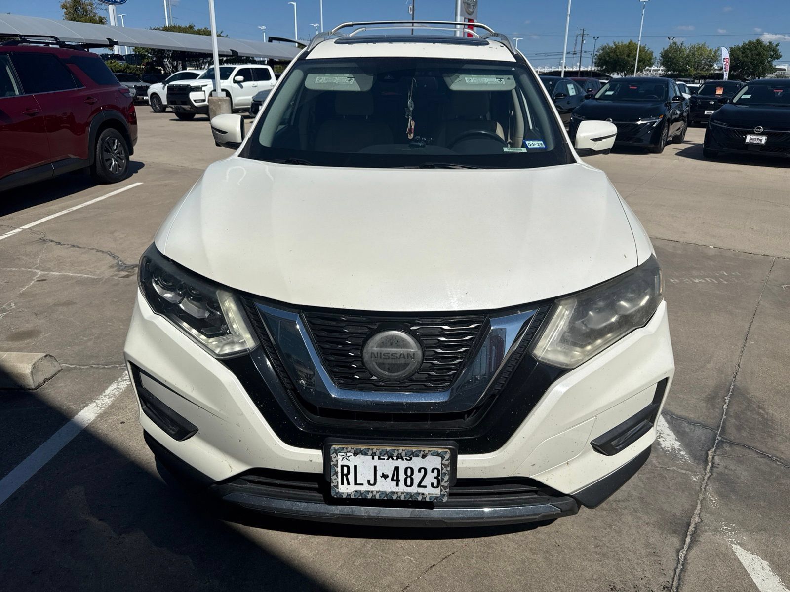 Used 2018 Nissan Rogue SL w/ Premium Package AWD/4WD image 6