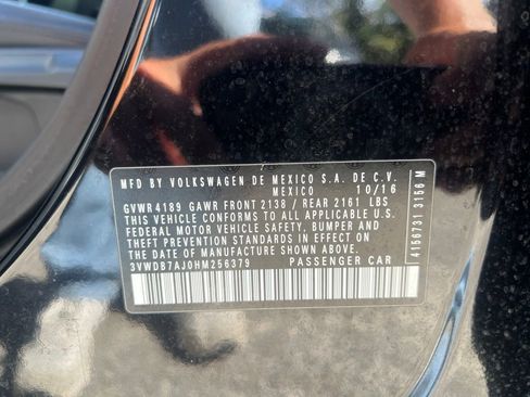 Used 2017 Volkswagen Jetta SE FWD image 14