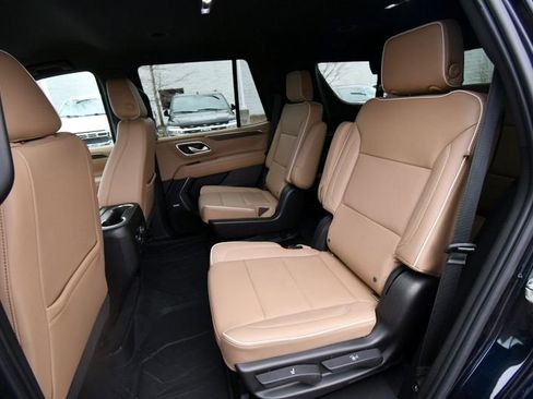 Used 2021 Chevrolet Tahoe Premier image 32