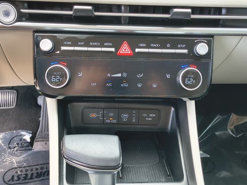 Certified 2025 Hyundai Tucson SEL AWD/4WD image 25