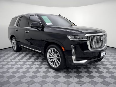 Used 2023 Cadillac Escalade Premium Luxury Platinum w/ LPO, Radiant Package AWD/4WD image 7