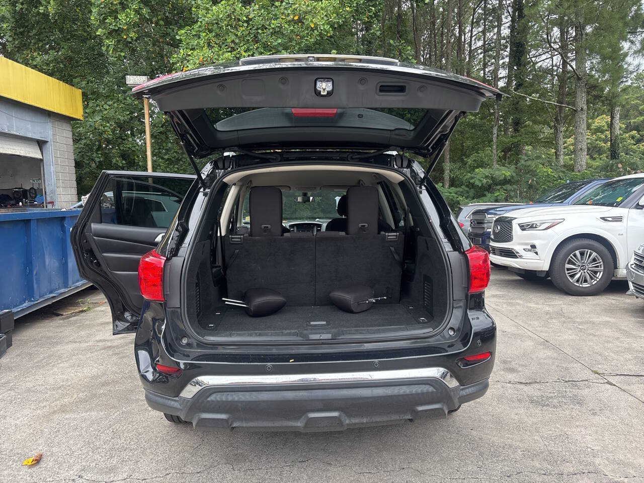 Used 2020 Nissan Pathfinder S FWD image 14