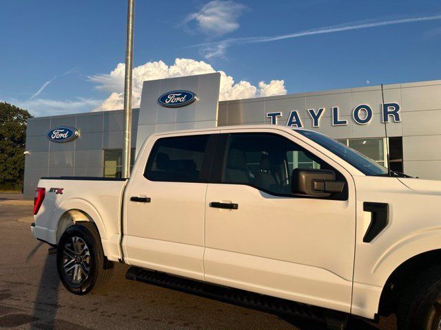 Used 2023 Ford F150 XL w/ STX Appearance Package RWD image 7