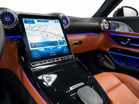 Used 2022 Mercedes-Benz SL 63 AMG 4MATIC image 45