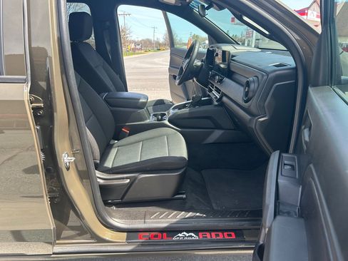 Used 2023 Chevrolet Colorado Trail Boss w/ Advanced Trailering Package AWD/4WD image 24