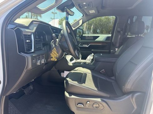 Used 2024 GMC Sierra 2500 Denali w/ Denali Reserve Package AWD/4WD image 21