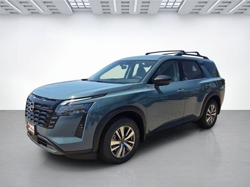 New 2026 Nissan Pathfinder SL AWD/4WD image 8
