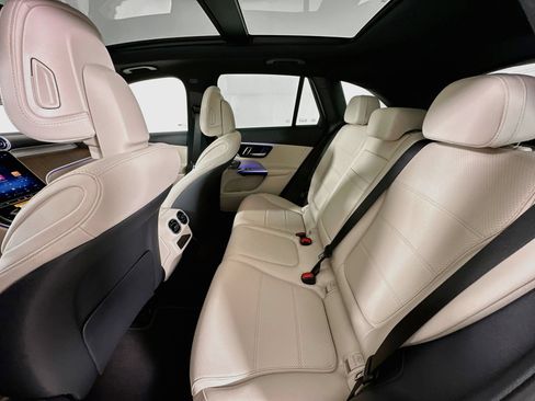 New 2026 Mercedes-Benz GLC 300 4MATIC image 27