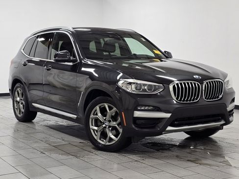 Used 2021 BMW X3 xDrive30i w/ Premium Package image 2