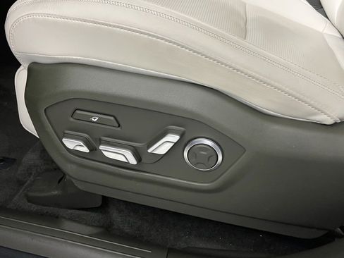 Used 2024 Hyundai Santa Fe Calligraphy image 26