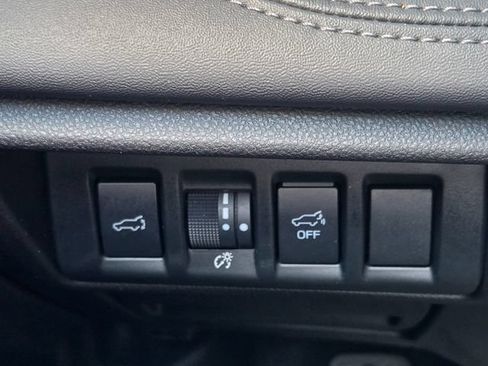 Certified 2022 Subaru Outback Touring AWD/4WD image 44