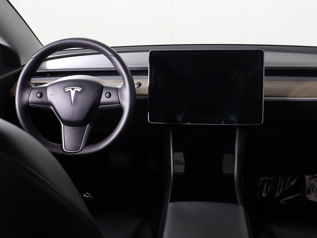 Used 2020 Tesla Model 3 Standard Range Plus RWD image 31