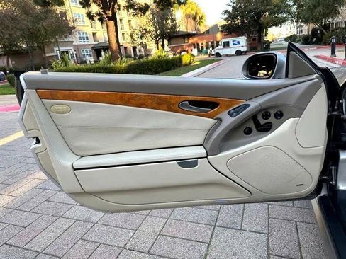 Used 2003 Mercedes-Benz SL 500 image 34