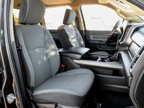 Used 2019 RAM 2500 Big Horn image 29