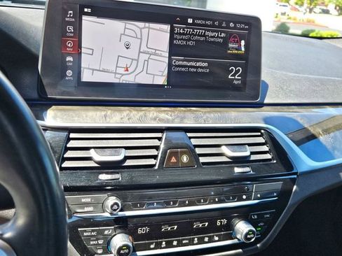 Certified 2023 BMW 530i xDrive w/ M Sport Package AWD/4WD image 14