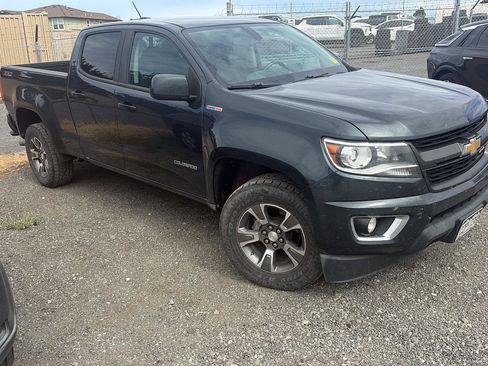 Used 2018 Chevrolet Colorado Z71 AWD/4WD image 9